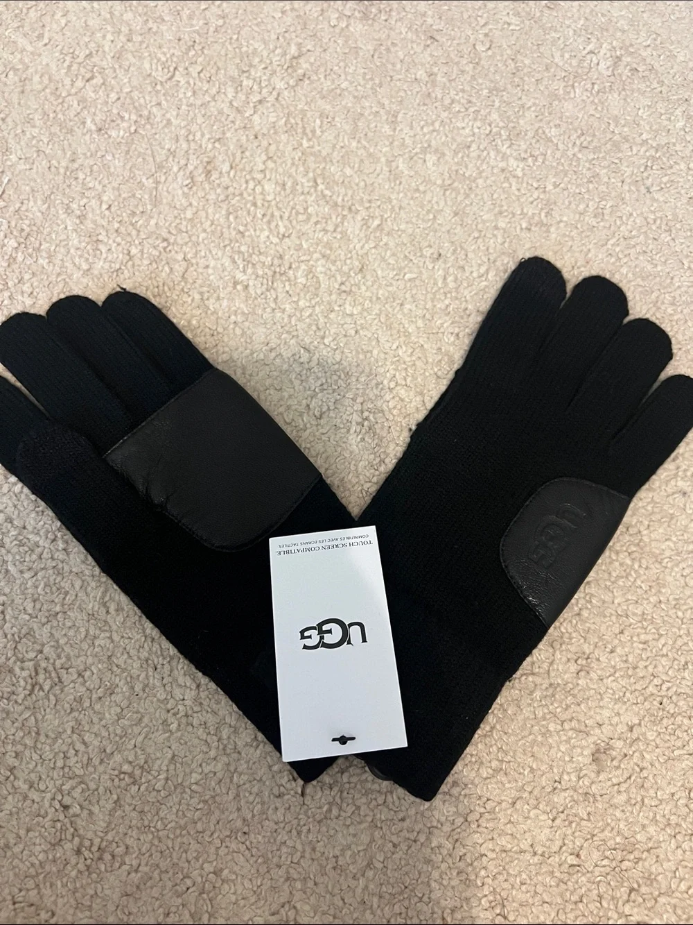 UGG® women’s Knit Gloves